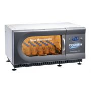 Innova® 44, incubator shaker, stackable up to 3-fold, 120 V ± 10 %/60 Hz (US), orbit 5.1 cm (2 in)