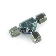 Restek Siltek/Sulfinert Treated Tee; 1/16"; Swagelok #SS-100-3; each.