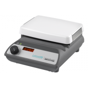 Labnet AccuPlate Digital Stirrer, 5x7" Ceramic Top, Speed Range: 60-1150rpm. 120V.