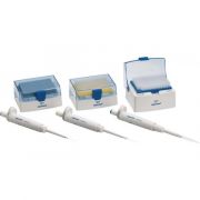 Reference® 2, 4-pack Option 3, 1-channel, variable, includes 4 adjustable-volume pipettes (0.5–10 µL, 2–20 µL/yellow, 20–200 µL, 100–1,000 µL), 1 full box of Eppendorf pipette tips for each pipette volume (excludes 5 mL and 10 mL tips) , 0.1 µL – 10 mL